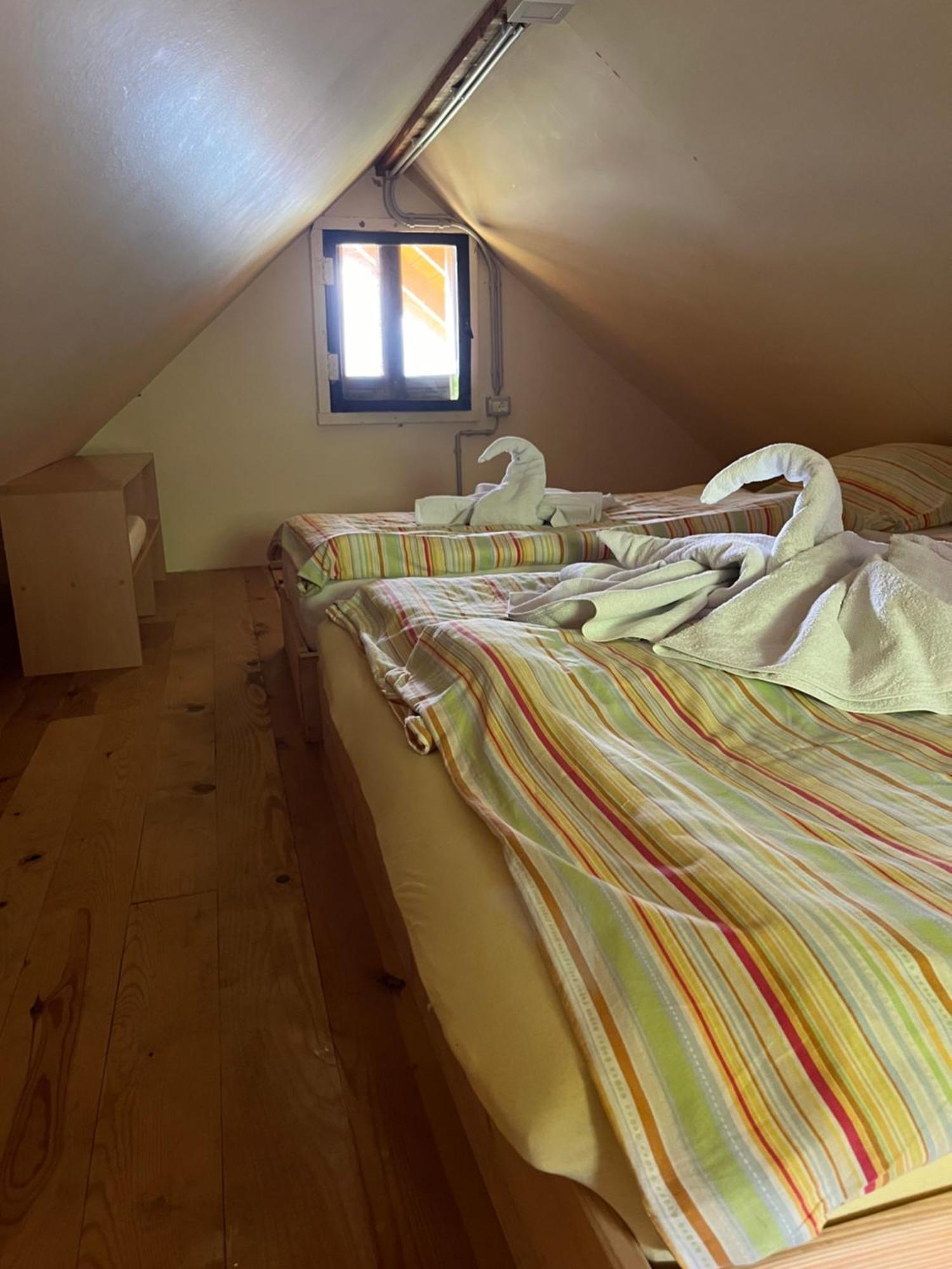 Cottage Zirovnica Bagian luar foto
